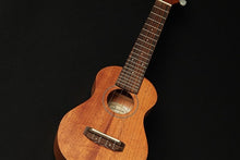 Takamine EGU-S1 Sopran Ukulele
