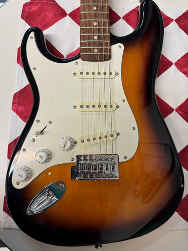 SQUIER Afinity Stratocaster Left Hand Brukt